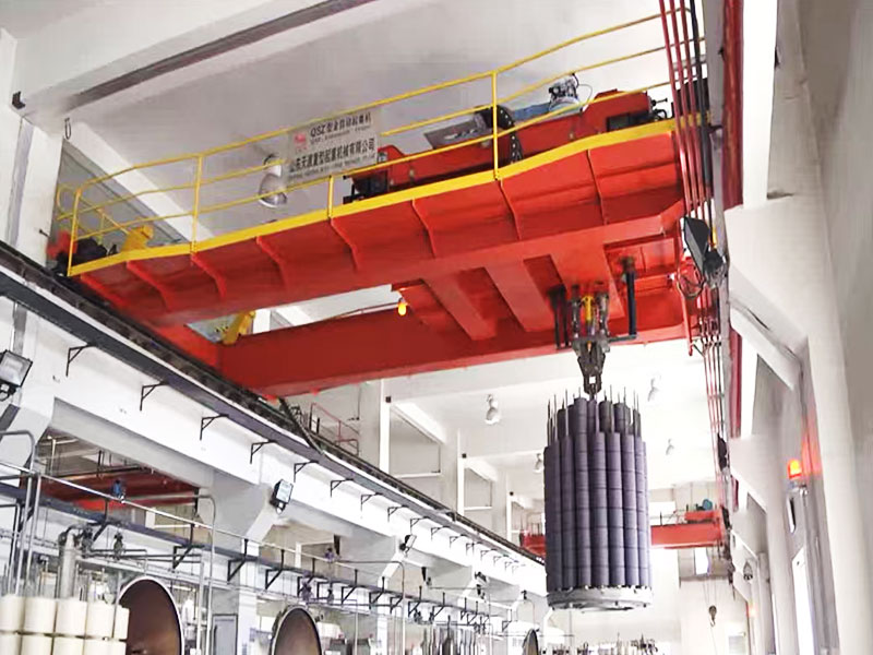 自动化起重机